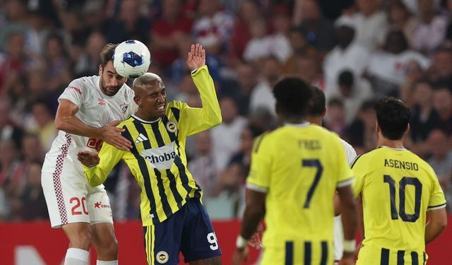 Fenerbahçe, devler ligi kadrosunu bildirdi! Lukaku kadroda yer aldı mı?