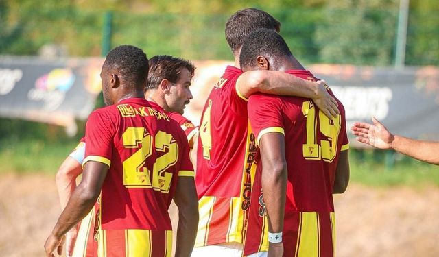 İki transfer daha yolda! Göztepe kampında yüzler gülüyor