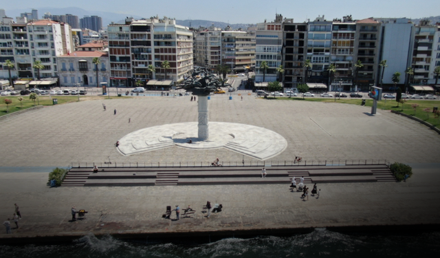 İzmir'e sonbahar gelmedi! Meteoroloji açıkladı: 3 Eylül İzmir hava durumu