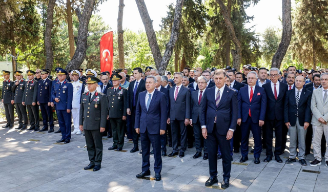 15 Temmuz şehitleri Kadifekale'de anıldı!