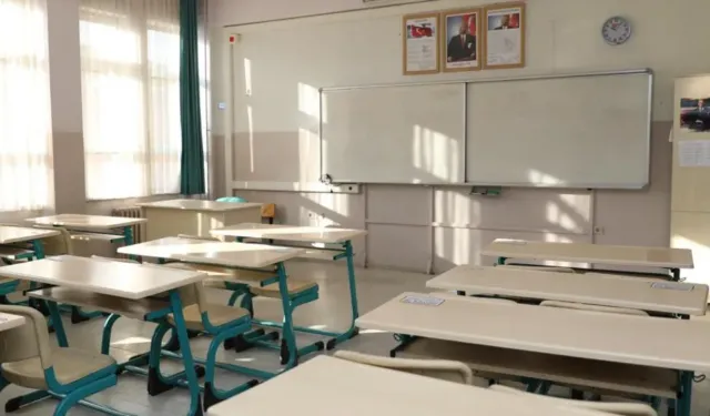 İzmir lise taban puanları ve yüzdelik dilimler listesi açıklandı! Hangi lise kaç puan ve yüzdelik dilim ile alıyor? 2026