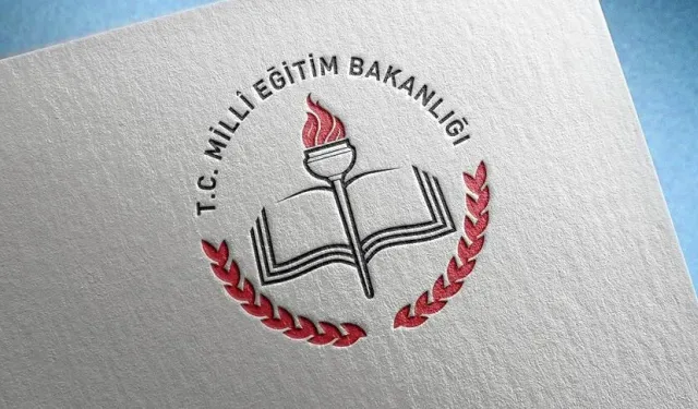 Liseye başlayacaklar dikkat: MEB yeni kitap setini erişime açtı
