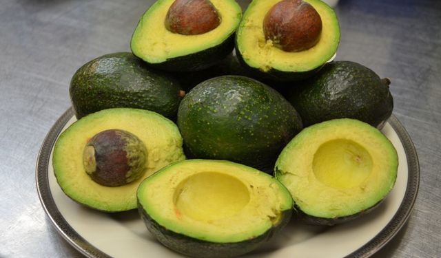 Faydaları saymakla bitmiyor! Yeşil altın avokado vücuda ne yapıyor? Vitamin, mineral ve lif kaynağı