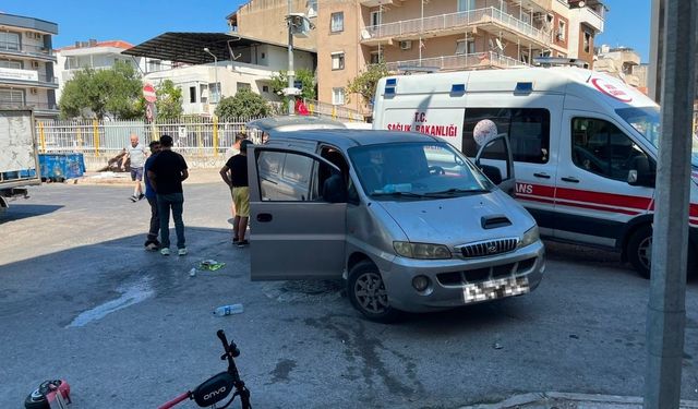 Buca'da feci kaza! Scooter sürücüsüne otomobil çarptı: 1 kişi yaralı