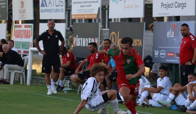 İzmir derbisinde ilk raunt Karşıyaka'nın!