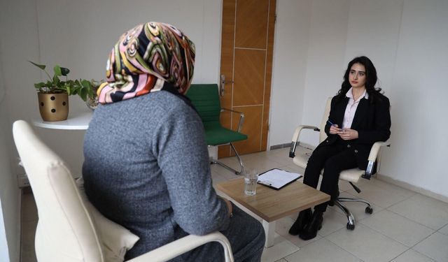 Karşıyaka’nın 3 merkezi kadınların yanında! Yaklaşık 900 kadın destek aldı