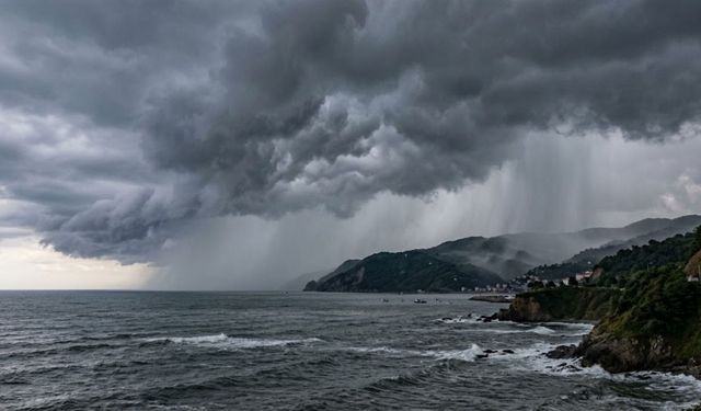 Hafta sonu planı olanlar dikkat! Meteoroloji uyardı: Kuvvetli sağanak yağış geliyor