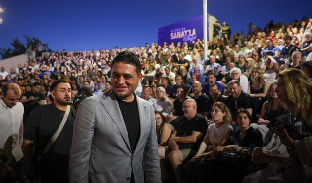 Aliağa’nın MHP’li Başkanı Serkan Acar’dan iddialı çıkış! Büyükşehire'mi oynuyor?