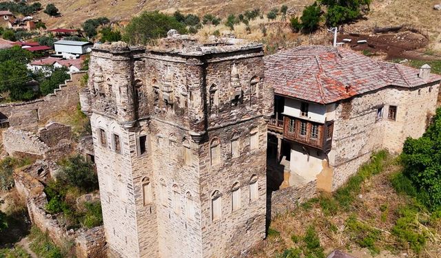 Aydın’da ayakta kalan üç kuleden biri! Zindanından hamamına eksiksiz Ege’nin 200 yıllık az bilinen tarihi şatosu