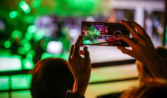 İzmir’in parkları yeniden sahneye dönüşüyor: İşte konser takvimi