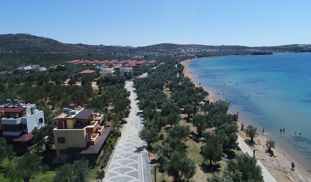 Çeşme’yi unutun! Eylül ayında denize girmek isteyenler buraya: Toplu taşıma ile gidin ücretsiz ılık suda yüzün