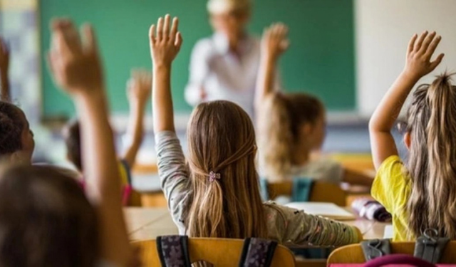 Bakanlık harekete geçti: Velilere “Okul ve Aile Hayatı” eğitimi verilecek