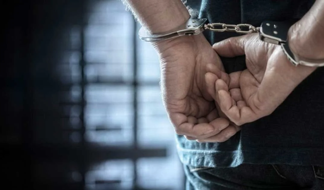 İzmir’de firari operasyonu! 4 şüpheli yakalandı