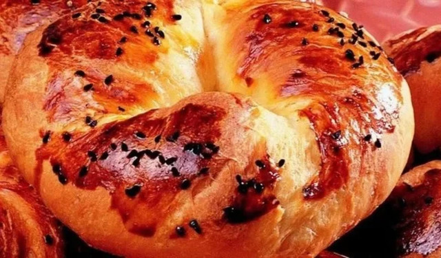 Pastaneye para vermeye gerek yok! Dışı nar gibi kızarıyor içi pamuk gibi kalıyor: Kabarmalara doymayan açma tarifi