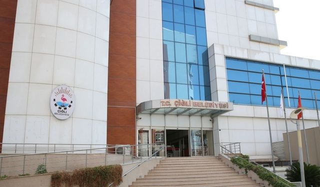 Başkan Yıldız açıkladı: Çiğli’ye 57 araç ve iş makinesi geliyor