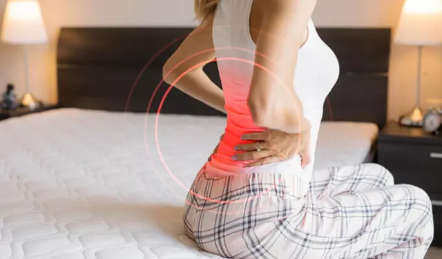 Bel ağrısı yaşayanlar dikkat! Bu 4 belirtiyi görmezden gelmeyin