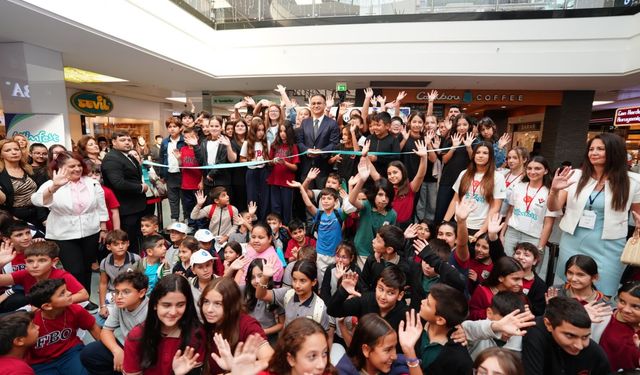 TÜBİTAK destekli Bilimfest İzmir kapılarını açtı! 80’den fazla atölyede bilim ve sürdürülebilirlik buluştu