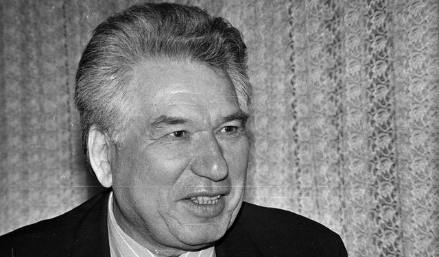Dünyaca ünlü yazar Cengiz Aytmatov’un hayatı film oldu! “Aytmatov” vizyona girdi