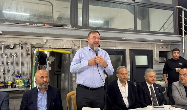 CHP İzmir İl Başkanı Gümrükçü sahaya indi: “Sokak yangın yeri”