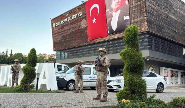 Çukurova Belediyesi soruşturmasında 49 şüpheli adliyeye sevk edildi