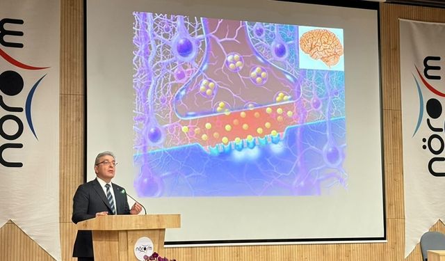 DEÜ'de dikkat çeken seminer: Beyin araştırmalarında kullanılan teknolojiler masaya yatırıldı