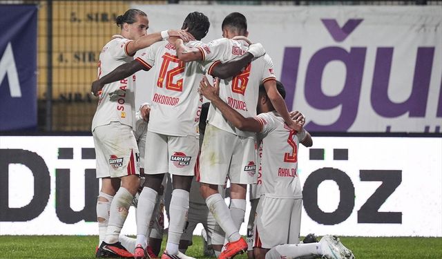 Göztepe’den Eyüpspor deplasmanında gol şov! Andre Henrique hat-trick yaptı: Eyüpspor 0-4 Göztepe