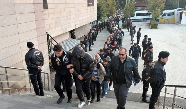 İzmir dahil 33 ilde yasa dışı bahis operasyonu: 86 şüpheli adliyede