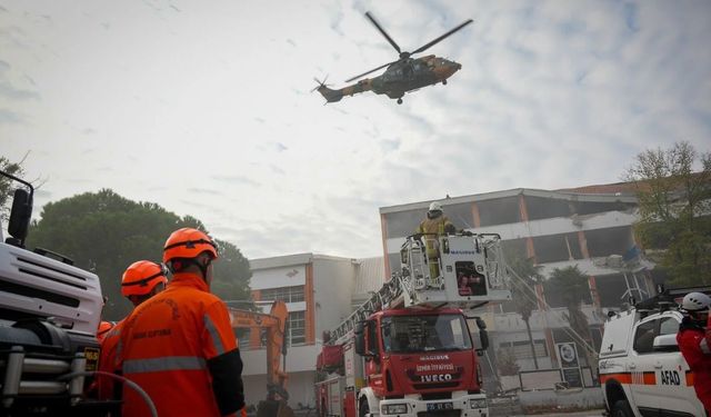 İzmir Depremi'nin 6'ncı yılında 3 ilde eş zamanlı tatbikat!