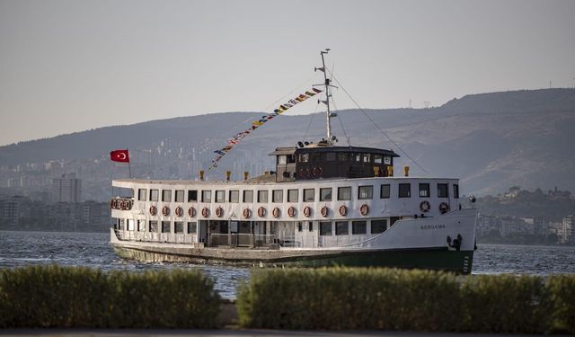 İzmir’de rehberli Körfez turları yeniden başlıyor: Bilet fiyatları belli oldu