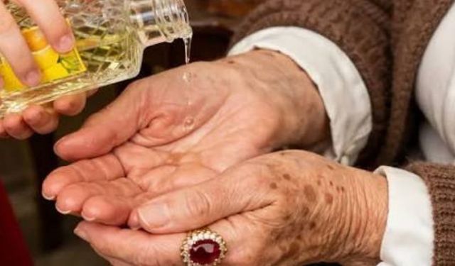 Misafire kolonya neden ikram edilir? Yıllardır süren geleneğin ardındaki anlam şaşırtıyor