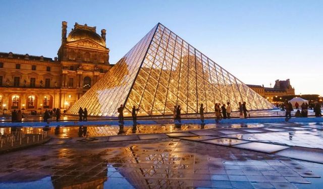 Dünyaca ünlü Louvre Müzesi kapanma riskiyle karşı karşıya! Louvre Müdürü açıkladı: Müze için 15 yıllık yenileme planı
