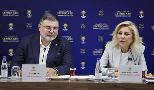 İzmir Büyükşehir Belediye Meclisi’nde toplantı krizi! AK Partili Saygılı ve Aksoy'dan CHP ve Yeni Parti’ye tepki