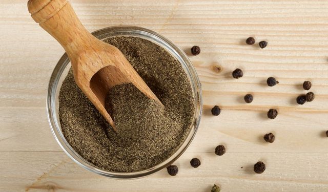 Sofralardan eksik olmuyor! Sık tüketilen bu baharatın vücuda etkilerini biliyor muydunuz?