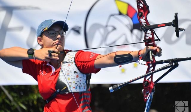 Türkiye'den  Dakar 2026'ya uzanan başarı!  İzmir’in milli sporcusu olimpiyat arenasında
