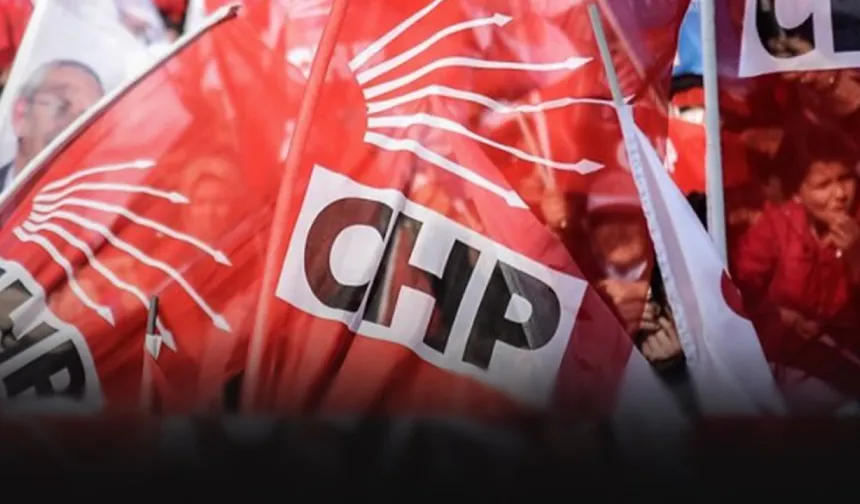 Partiden ihraç edilmişti… O isim geri dönmek için harekete geçti!