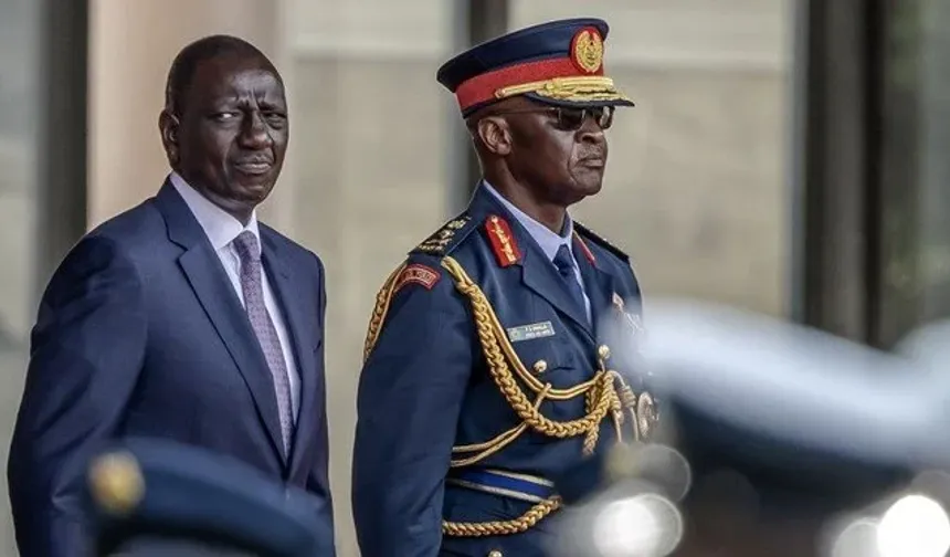 Kenya'da askeri helikopter düştü: Genelkurmay Başkanı ve 10 asker öldü