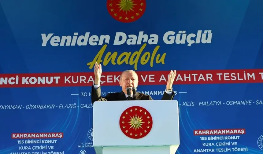 Cumhurbaşkanı Erdoğan, 155 bininci deprem konutunu teslim etti