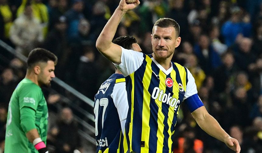 Fenerbahçe, Avrupa’nın Ardından Süper Lig’de Zirve Takibini Sürdürmek İçin Sivasspor’u Ağırlıyor | Muhtemel 11'ler