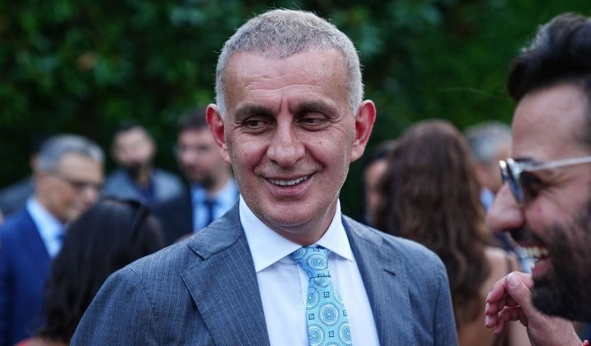 Milli futbolculardan TFF Başkanı Hacıosmanoğlu'nun villa teklifine red iddiası