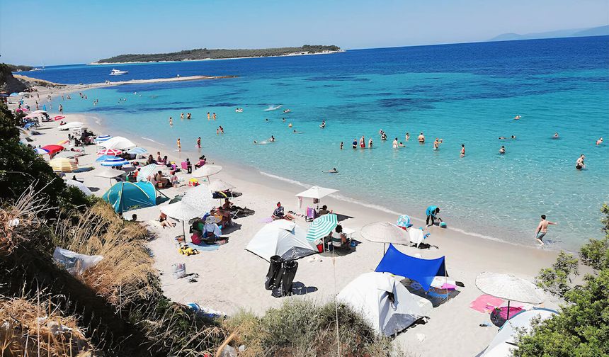 Ne Çeşme ne Bodrum! Beyaz kumların çevrelediği turkuaz deniz: Yolun sonu küçük bir Maldivler var