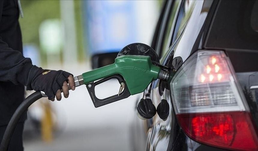 Sürücüler bu haberi bekliyordu! Akaryakıt fiyatlarında kritik gün: 5 Eylül benzin ve motorin fiyatları açıklandı