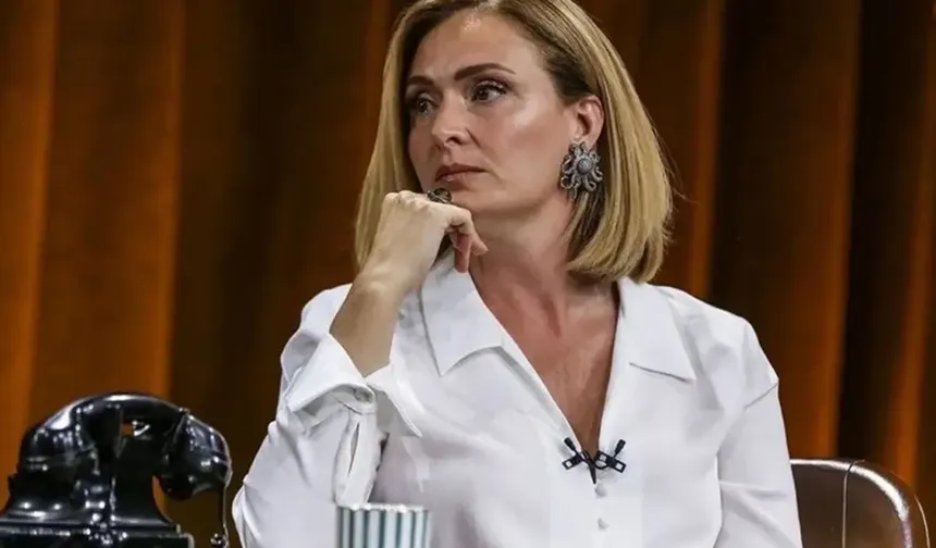 Ceyda Düvenci’den cenaze itirafı! “Gidemiyorum” diyerek sebebini açıkladı