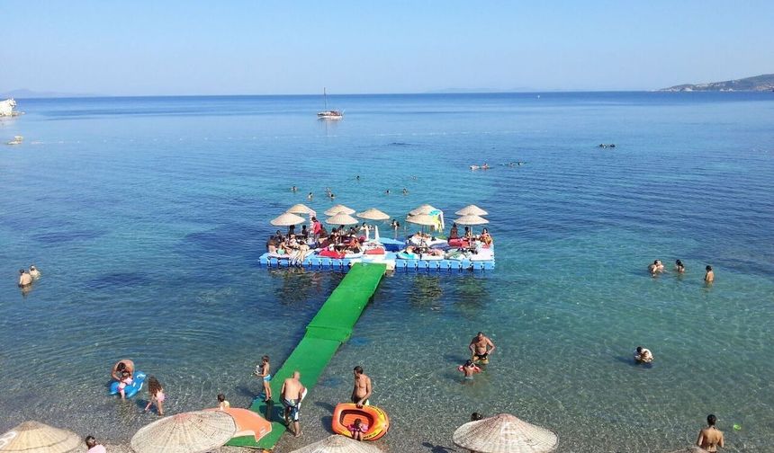 Ne Çeşme ne Urla! İzmir’de eski Ege’yi yaşatan küçük balıkçı köyü: Kıyıya indikçe şehir unutuluyor