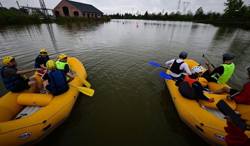 Rafting Mahalli Ligi başladı! Yeni lig start aldı: Sporcular kıyasıya yarıştı