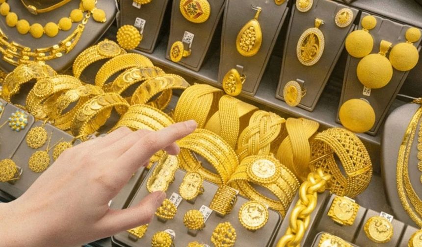 Altın haftaya düşüşle başladı! Gram ve çeyrek altında yeni fiyatlar :Çeyrek ve Cumhuriyet altını ne kadar?