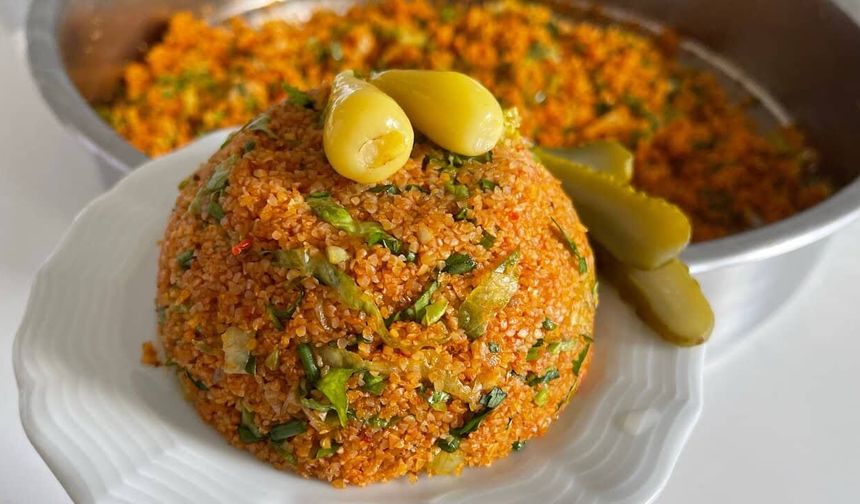 Kısırın lezzetini ikiye katlayan püf nokta ortaya çıktı! Meğer ince bulgur tek başına yetmiyormuş
