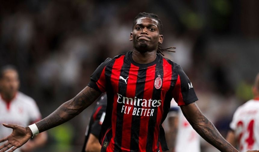 Dursun Özbek yönetiminden Leao çıkarması! Milan'a 40 milyon euro