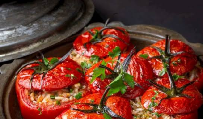 Meyveden dolma mı olur demeyin her gün yemek isteyeceksiniz! Ne biber ne kabak: Bu dolmayı ne gördünüz ne duydunuz