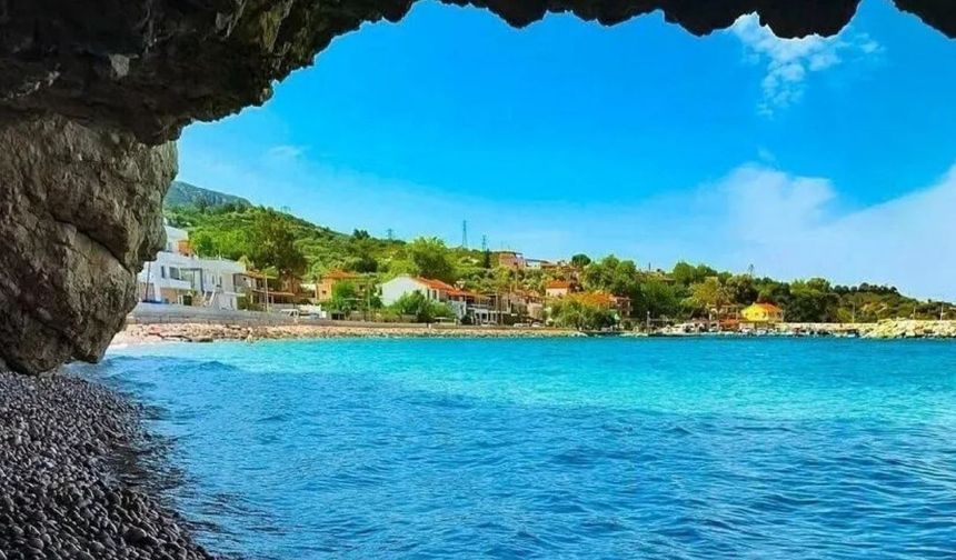 Çeşme'nin kalabalığından kaçanların yeni rotası Karaburun! Balık kokusu, deniz esintisi ve huzur bir arada!