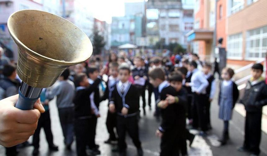 2026-2027 eğitim takvimi açıklandı! İlk ders zili ne zaman çalacak?